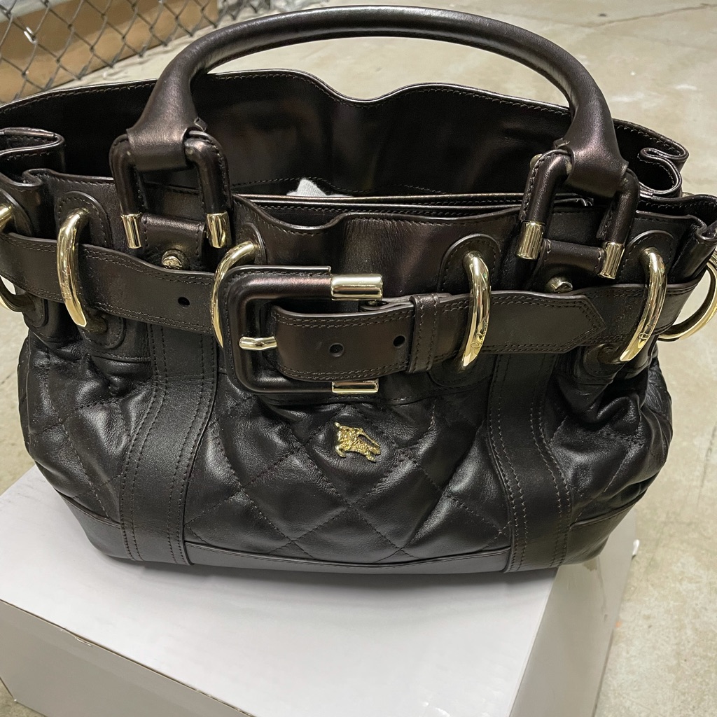 Authentic Mint Condition Burberry Beaton Quilted Bag